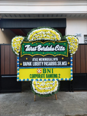Papan Bunga Duka di Bungus Timur